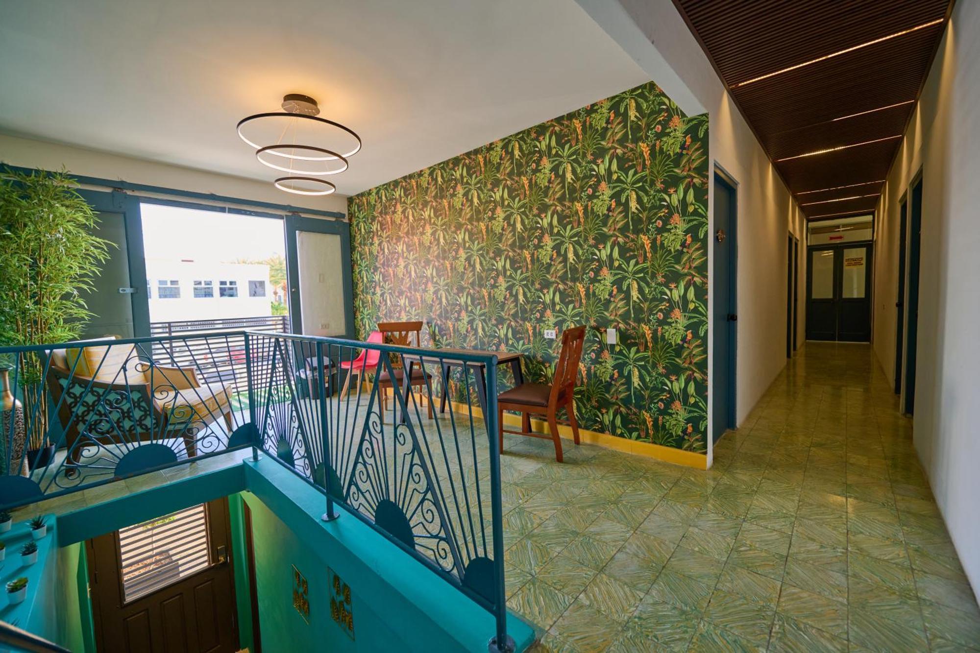 Central Boutique Hotel Oranjestad Esterno foto