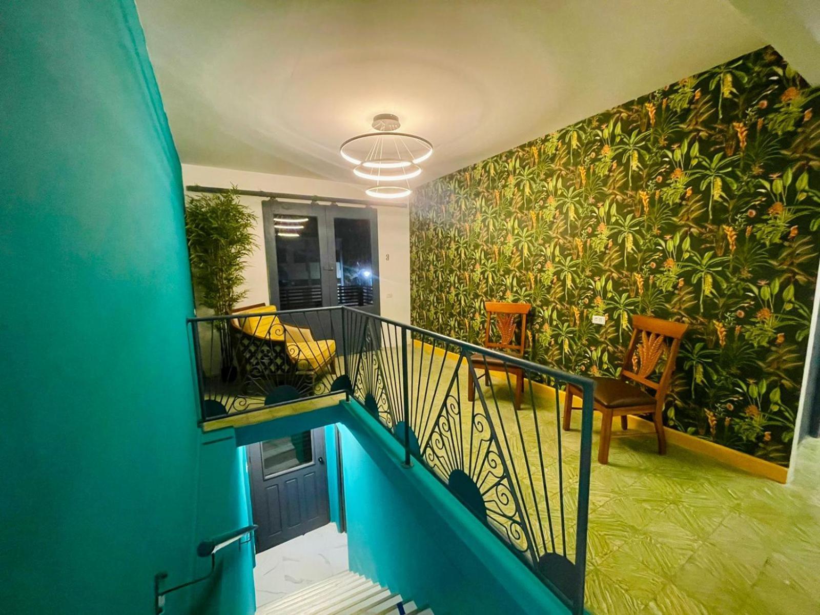 Central Boutique Hotel Oranjestad Esterno foto